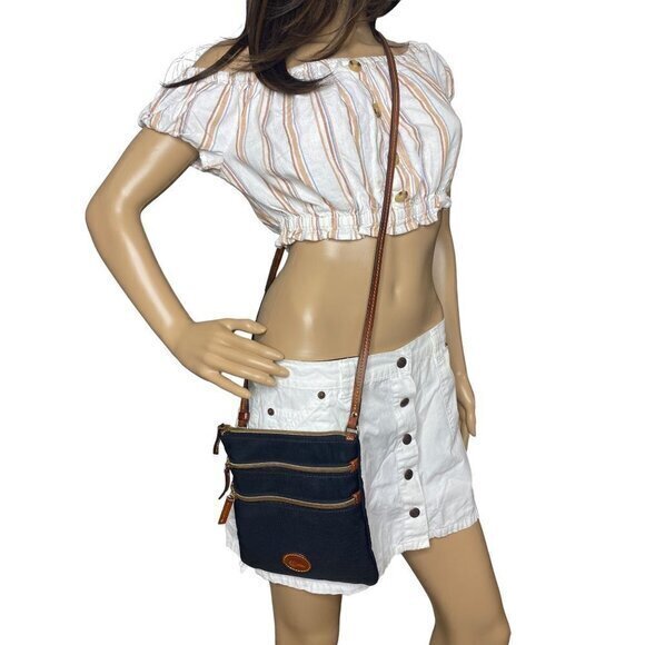 Dooney and Bourke Small Black Crossbody Triple Zip Red Interior - Picture 2 of 8